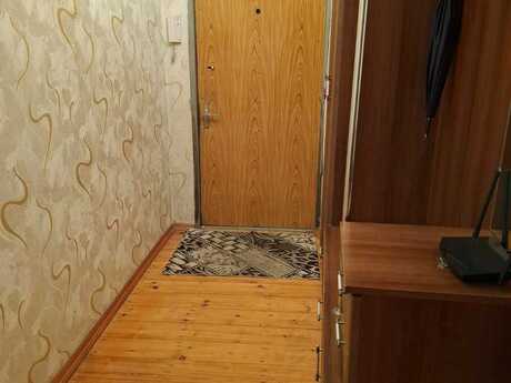 3 otaqlı köhnə tikili - Nəsimi m. - 95 m²
