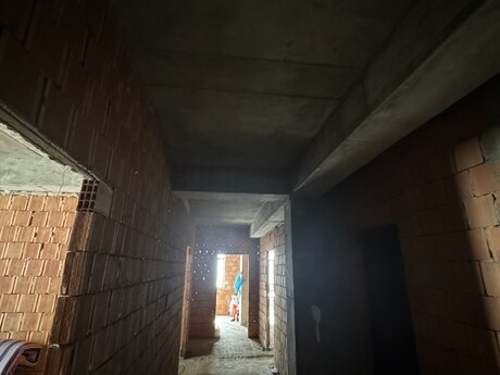 4 otaqlı yeni tikili - Memar Əcəmi m. - 143 m²
