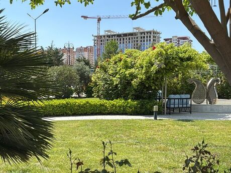 4 otaqlı yeni tikili - Sumqayıt - 195 m²