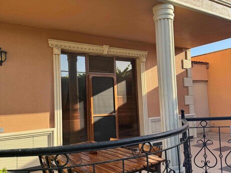 5-комн. дом/дача - пос. Мардакан - 300 м²