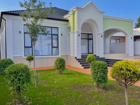 5 otaqlı həyət evi/bağ evi - Mərdəkan q. - 240 m²