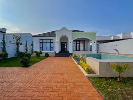 5 otaqlı həyət evi/bağ evi - Mərdəkan q. - 240 m²
