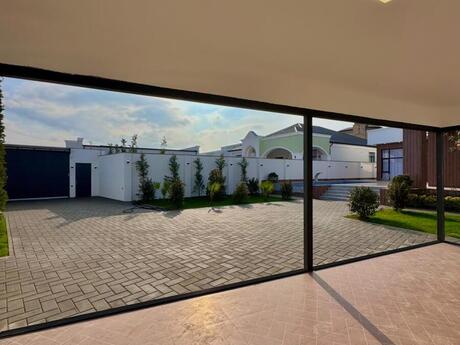 5 otaqlı həyət evi/bağ evi - Mərdəkan q. - 240 m²