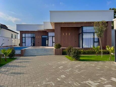 5 otaqlı həyət evi/bağ evi - Mərdəkan q. - 240 m²