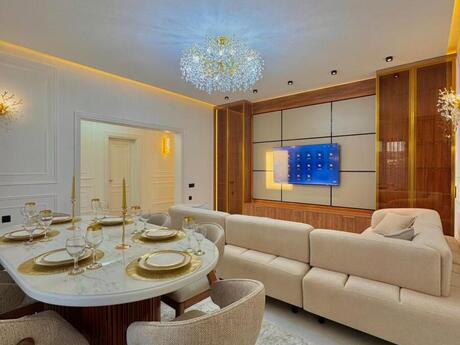 4 otaqlı həyət evi/bağ evi - Şüvəlan q. - 140 m²