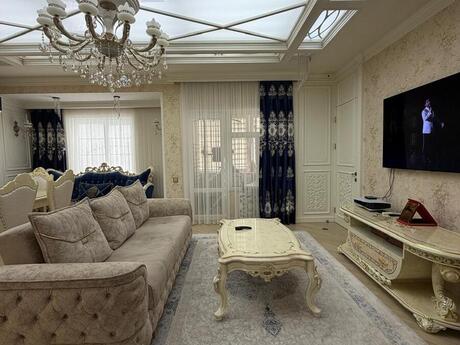 4 otaqlı yeni tikili - Masazır q. - 200 m²