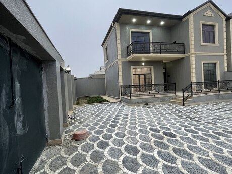 4 otaqlı həyət evi/bağ evi - Zığ q. - 160 m²