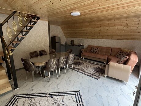 4 otaqlı həyət evi/bağ evi - Quba - 90 m²