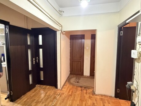 3 otaqlı köhnə tikili - Xalqlar Dostluğu m. - 80 m²