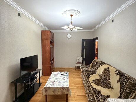 3 otaqlı köhnə tikili - Xalqlar Dostluğu m. - 80 m²