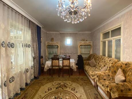 4 otaqlı həyət evi/bağ evi - Binəqədi q. - 145 m²