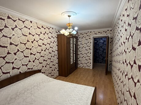 3 otaqlı köhnə tikili - Neftçilər m. - 70 m²