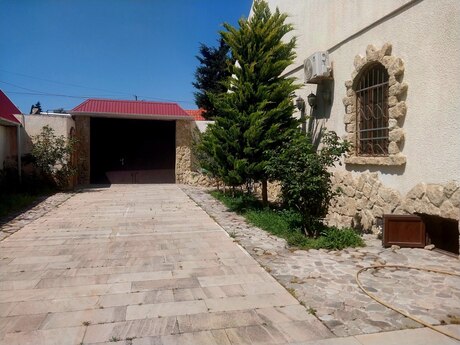 5 otaqlı həyət evi/bağ evi - Mərdəkan q. - 350 m²