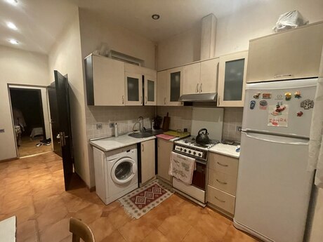 3 otaqlı mənzil, 80 m², Elmlər Akademiyası: 300 000 ₼ 5
