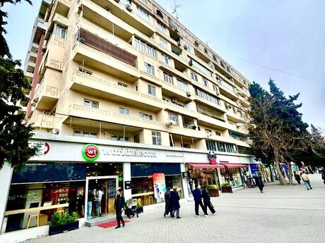 5 otaqlı köhnə tikili - Qara Qarayev m. - 140 m²
