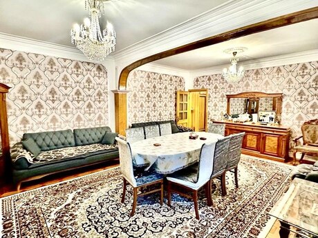 5 otaqlı köhnə tikili - Qara Qarayev m. - 140 m²