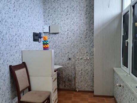 Obyekt - İnşaatçılar m. - 73 m²