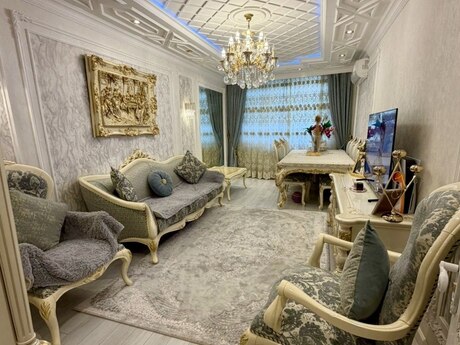 3 otaqlı yeni tikili - Bakıxanov q. - 113 m²