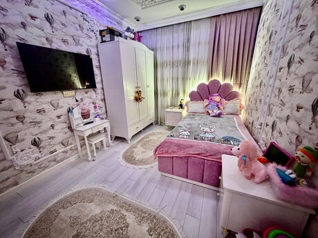 3 otaqlı yeni tikili - Bakıxanov q. - 113 m²