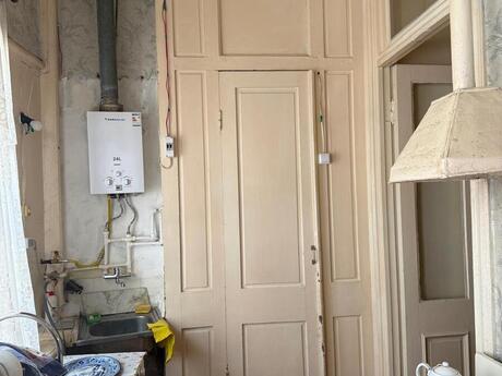 2 otaqlı həyət evi/bağ evi - Nizami m. - 55 m²
