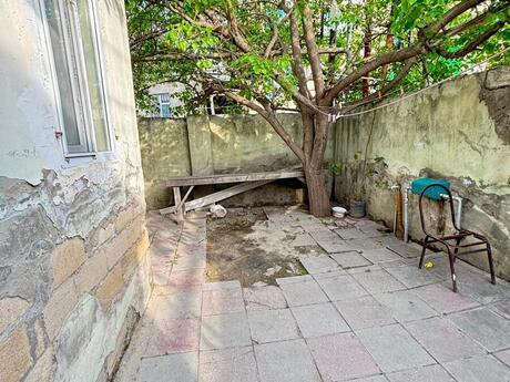 2 otaqlı həyət evi/bağ evi - Xırdalan - 65 m²