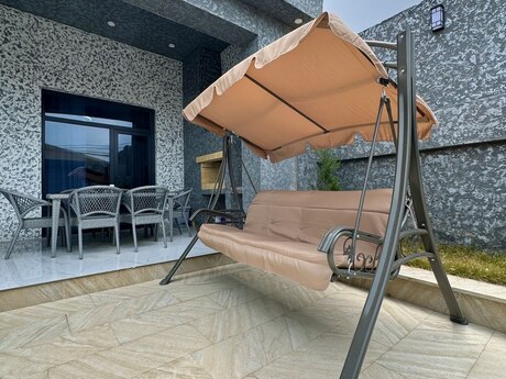 4 otaqlı həyət evi/bağ evi - Mərdəkan q. - 100 m²