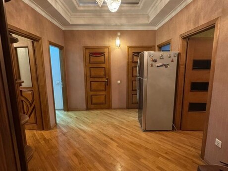 4 otaqlı yeni tikili - Nəsimi m. - 186 m²