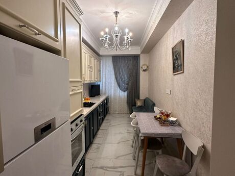 3 otaqlı yeni tikili - Memar Əcəmi m. - 95 m²