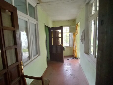 3 otaqlı həyət evi/bağ evi - Həzi Aslanov q. - 120 m²