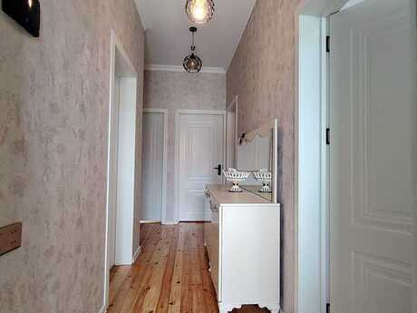 4 otaqlı həyət evi/bağ evi - Binə q. - 90 m²