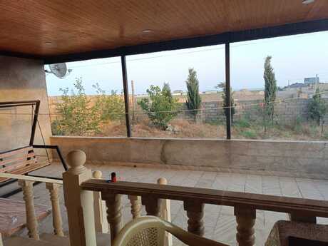 2 otaqlı həyət evi/bağ evi - Türkan q. - 60 m²