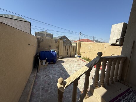 3 otaqlı həyət evi/bağ evi - Masazır q. - 70 m²