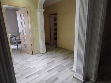 3 otaqlı köhnə tikili - Massiv G q. - 85 m²