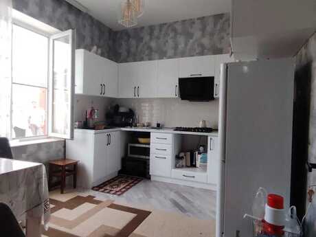 4 otaqlı həyət evi/bağ evi - Binə q. - 150 m²