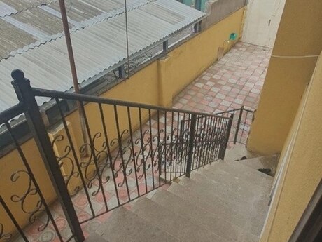 5 otaqlı həyət evi/bağ evi - Xırdalan - 160 m²