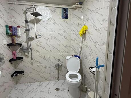 1 otaqlı köhnə tikili - Əhmədli q. - 42 m²