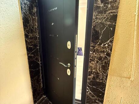 2 otaqlı köhnə tikili - İnşaatçılar m. - 45 m²