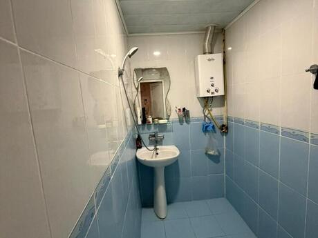2 otaqlı köhnə tikili - Əhmədli q. - 60 m²