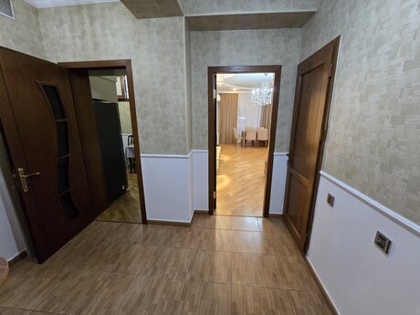 2 otaqlı yeni tikili - Şah İsmayıl Xətai m. - 70 m²