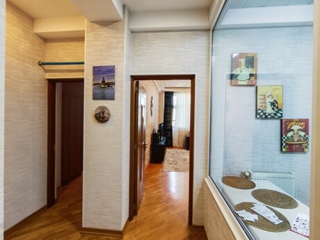 2 otaqlı yeni tikili - 8-ci mikrorayon q. - 80 m²
