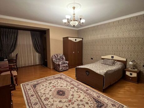 4 otaqlı yeni tikili - Nizami m. - 215 m²