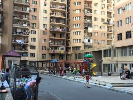 3 otaqlı yeni tikili - İnşaatçılar m. - 115 m²