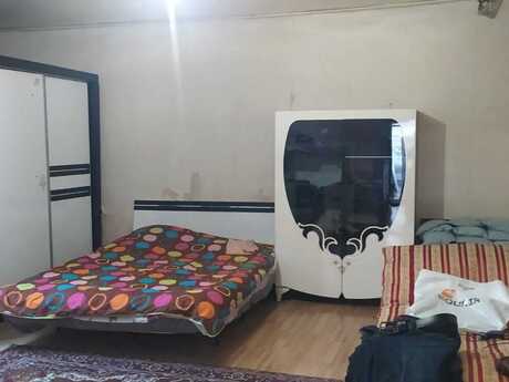 2 otaqlı həyət evi/bağ evi - İnşaatçılar m. - 80 m²