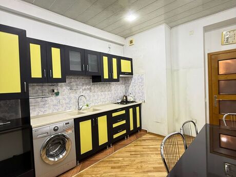 3 otaqlı yeni tikili - İnşaatçılar m. - 115 m²