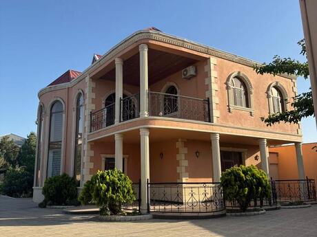 5 otaqlı həyət evi/bağ evi - Mərdəkan q. - 300 m²