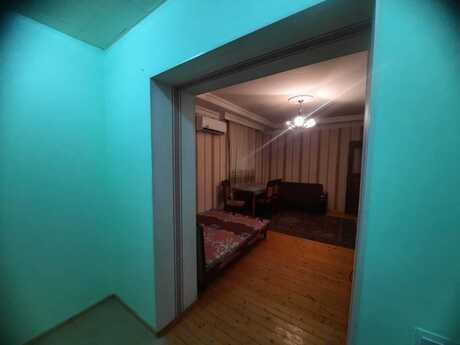 1 otaqlı köhnə tikili - Nəriman Nərimanov m. - 40 m²