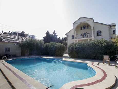 8 otaqlı həyət evi/bağ evi - Badamdar q. - 430 m²