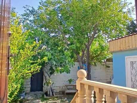 3 otaqlı həyət evi/bağ evi - Lökbatan q. - 80 m²