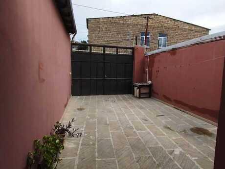 4 otaqlı həyət evi/bağ evi - Əhmədli q. - 100 m²