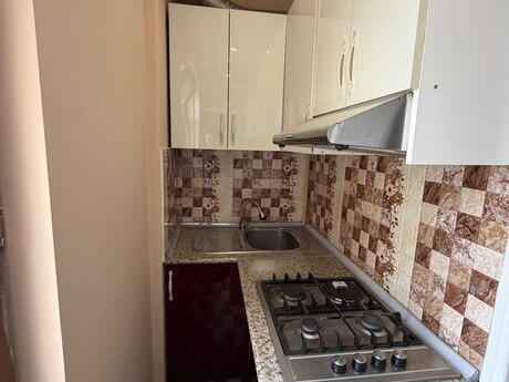 2 otaqlı köhnə tikili - Massiv V q. - 45 m²